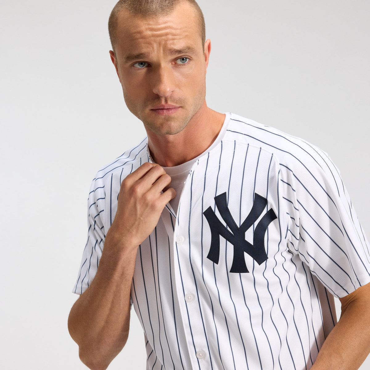 Men's New York Yankees Aaron Judge Nike Navy Alternate Limited Player Jersey