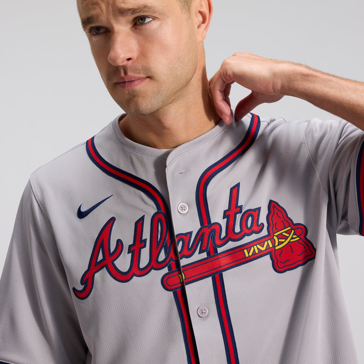 Men's Atlanta Braves Ozzie Albies Nike Gray Road Limited Player Jersey